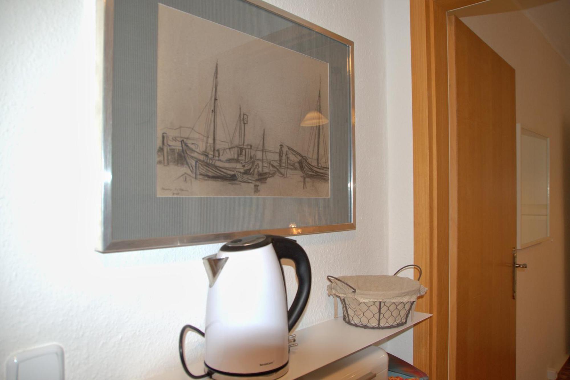 Cblue "Friedrich Franz", 500 M Zum Strand, Zentral Rostock Luaran gambar